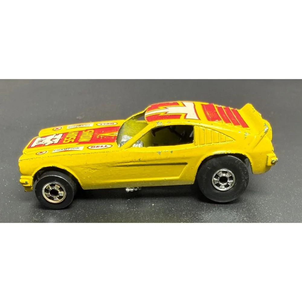 Show Hoss II Yellow Blackwall Funny‎ Car Hot Wheels Mattel 1969 Vintage